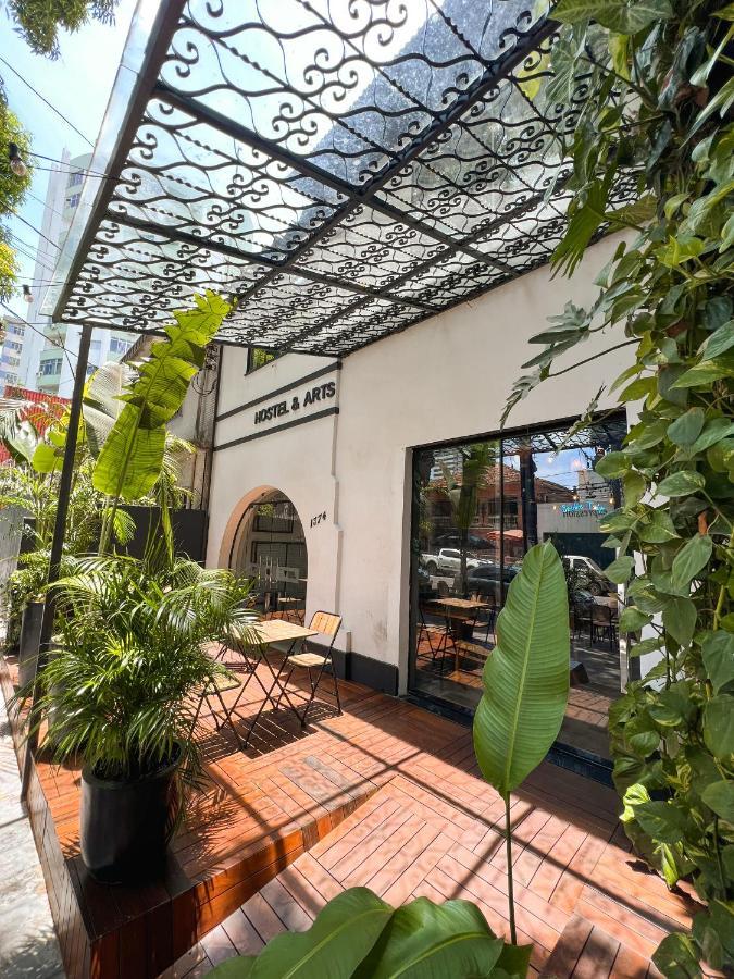 OVibe Hostel&Arts Belém Exterior foto
